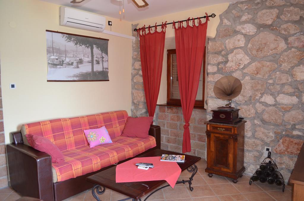 Apartment Sandi Baška Esterno foto