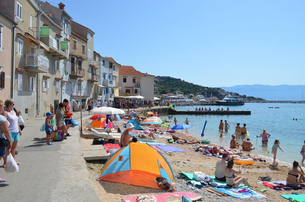Apartment Sandi Baška Esterno foto
